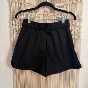 Lululemon Cinchable Waist HR Woven Short 3.5" - Black